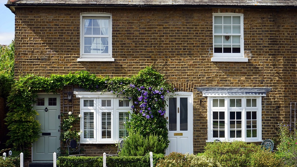 uk property asking prices UK property transactions housing