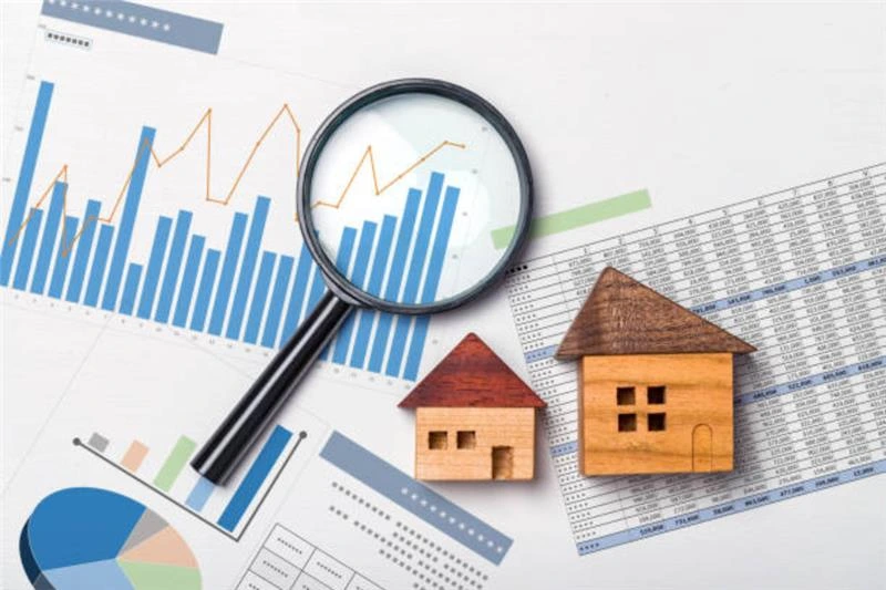 Commercial Finance Exit Risk